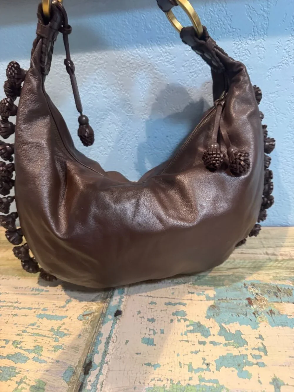 EUC ISABELLA FIORE MORGAN LEATHER WIRE EMBROIDERY RHINESTONE POM POM BAG